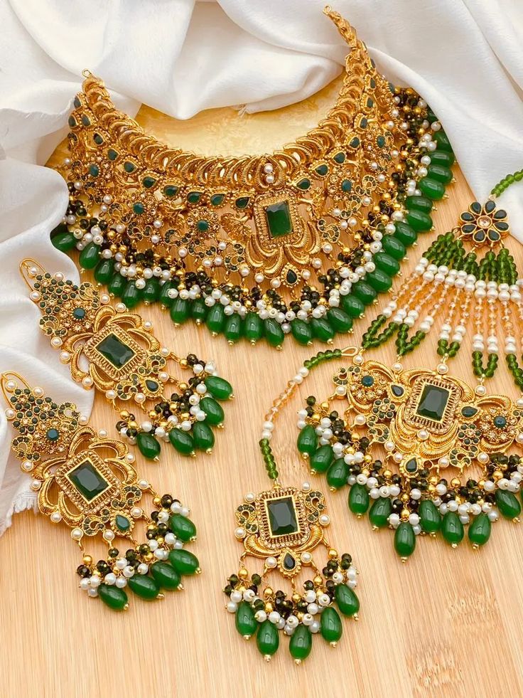 Buy 1 Get 1 Designer Super Aayesha Jewellery Set